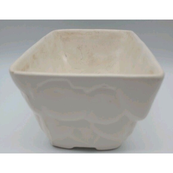 Vintage Hull USA 9” Long Ceramic White Matte Finish Glazed Fruit Planter #F18 - Picture 3 of 8